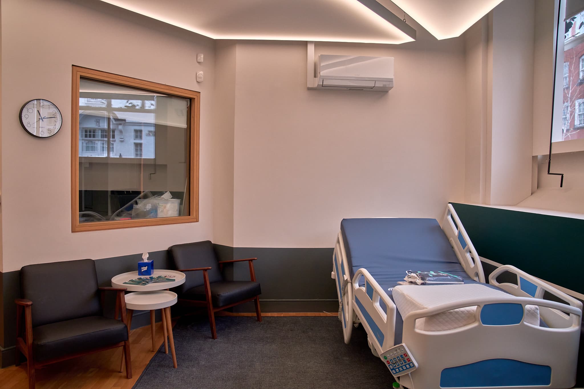 MEDii Health dermatology consultation room